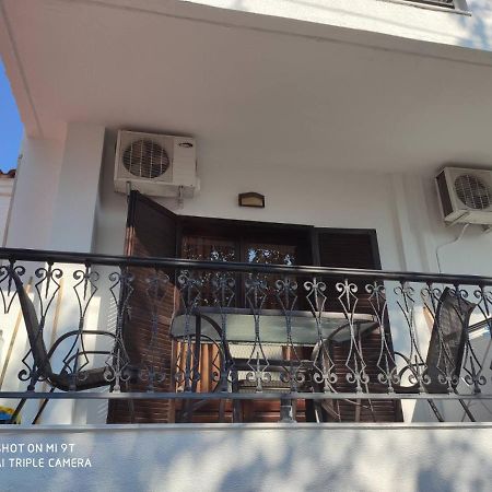 Elsa Apartments Pefkochori Exterior foto